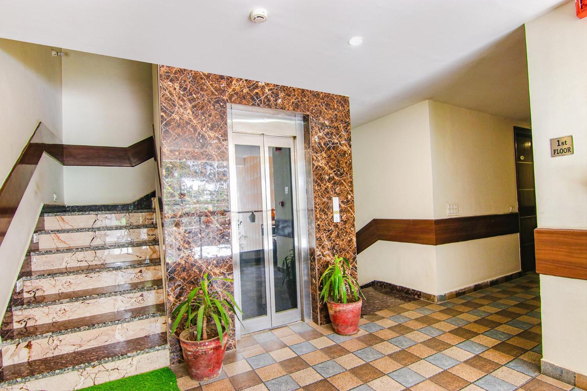 Fabhotel Lime Wood Mohali Exterior photo